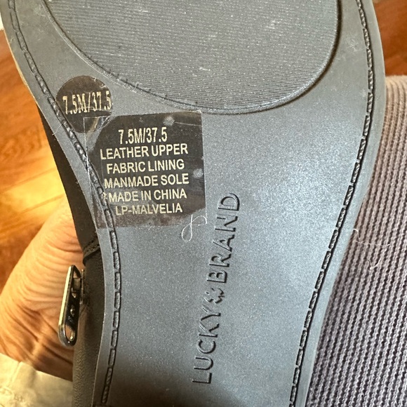 Lucky Brand Black Leather Ankle Booties with Stacked Heel NWT - Picture 3 of 8